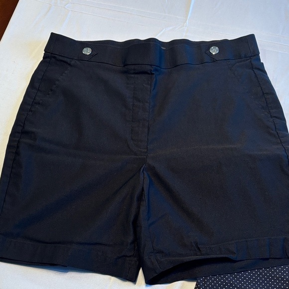 Black and Polka Dot Short Set of 2 - Picture 2 of 14